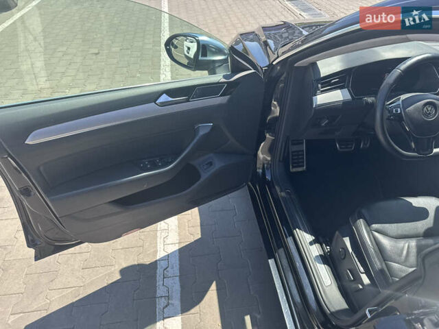 Черный Фольксваген Arteon, объемом двигателя 2 л и пробегом 51 тыс. км за 25700 $, фото 13 на Automoto.ua