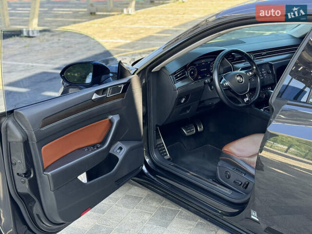 Черный Фольксваген Arteon, объемом двигателя 2 л и пробегом 105 тыс. км за 22400 $, фото 23 на Automoto.ua
