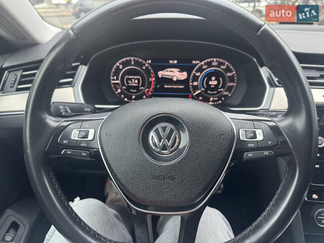 Черный Фольксваген Arteon, объемом двигателя 2 л и пробегом 51 тыс. км за 25700 $, фото 14 на Automoto.ua