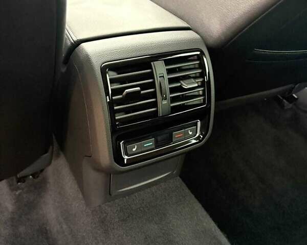 Черный Фольксваген Arteon, объемом двигателя 1.98 л и пробегом 107 тыс. км за 29000 $, фото 48 на Automoto.ua