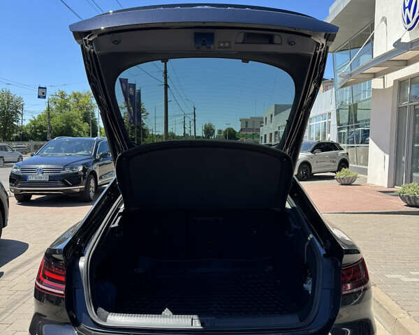 Черный Фольксваген Arteon, объемом двигателя 2 л и пробегом 230 тыс. км за 27499 $, фото 16 на Automoto.ua