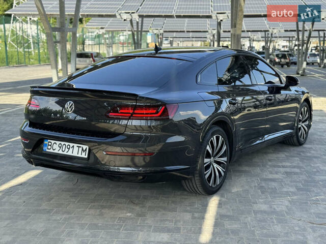 Черный Фольксваген Arteon, объемом двигателя 2 л и пробегом 105 тыс. км за 22400 $, фото 14 на Automoto.ua