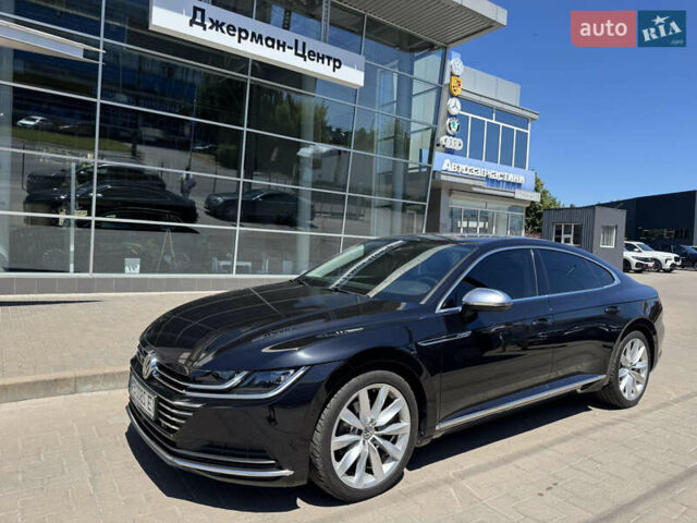 Черный Фольксваген Arteon, объемом двигателя 2 л и пробегом 230 тыс. км за 27499 $, фото 1 на Automoto.ua