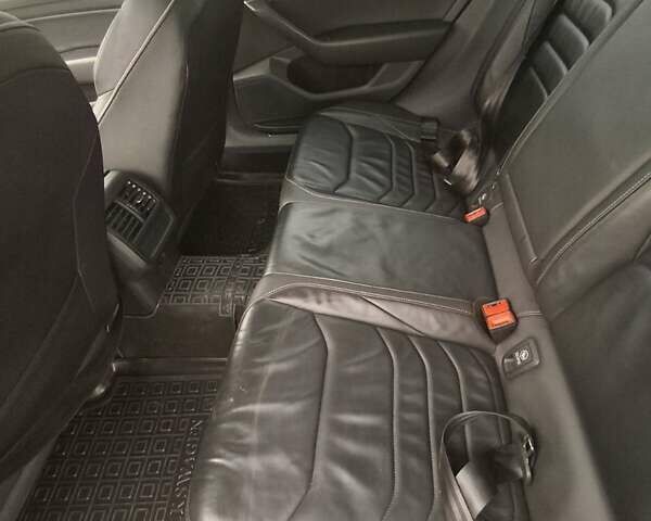 Чорний Фольксваген Arteon, об'ємом двигуна 2 л та пробігом 160 тис. км за 24500 $, фото 11 на Automoto.ua