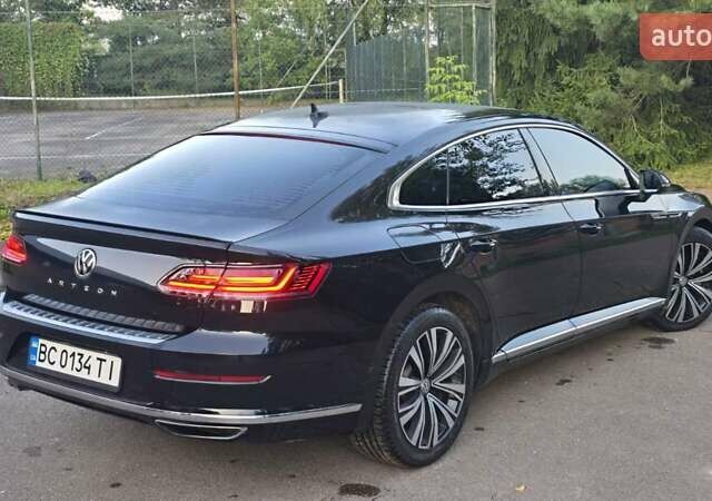 Черный Фольксваген Arteon, объемом двигателя 2 л и пробегом 127 тыс. км за 27999 $, фото 15 на Automoto.ua