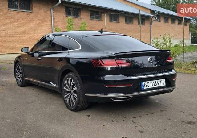Черный Фольксваген Arteon, объемом двигателя 2 л и пробегом 120 тыс. км за 26900 $, фото 22 на Automoto.ua