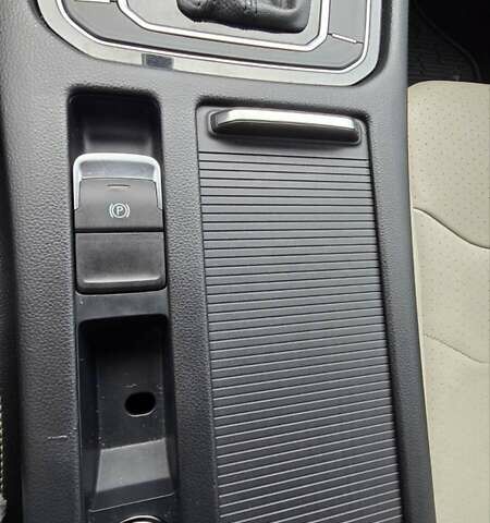 Черный Фольксваген Arteon, объемом двигателя 2 л и пробегом 120 тыс. км за 26900 $, фото 45 на Automoto.ua
