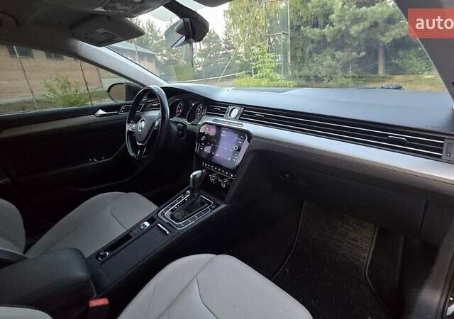 Черный Фольксваген Arteon, объемом двигателя 2 л и пробегом 127 тыс. км за 27999 $, фото 29 на Automoto.ua