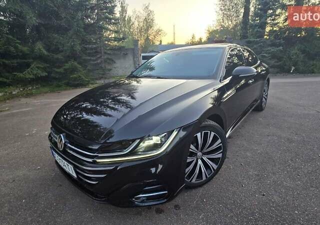 Черный Фольксваген Arteon, объемом двигателя 2 л и пробегом 120 тыс. км за 26900 $, фото 51 на Automoto.ua