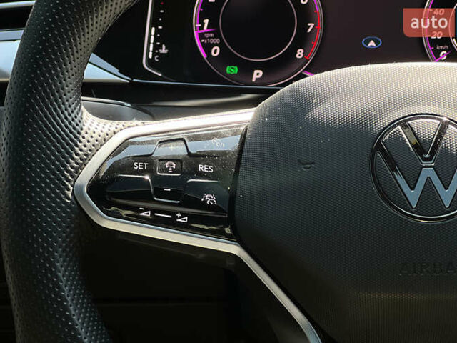 Черный Фольксваген Arteon, объемом двигателя 2 л и пробегом 22 тыс. км за 26800 $, фото 20 на Automoto.ua