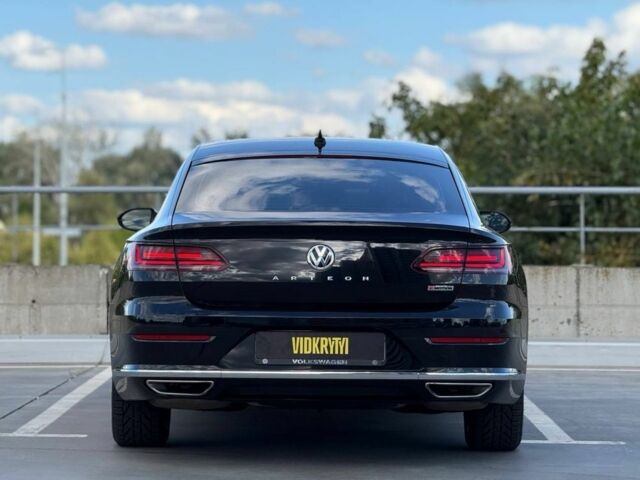 Черный Фольксваген Arteon, объемом двигателя 2 л и пробегом 113 тыс. км за 23650 $, фото 7 на Automoto.ua