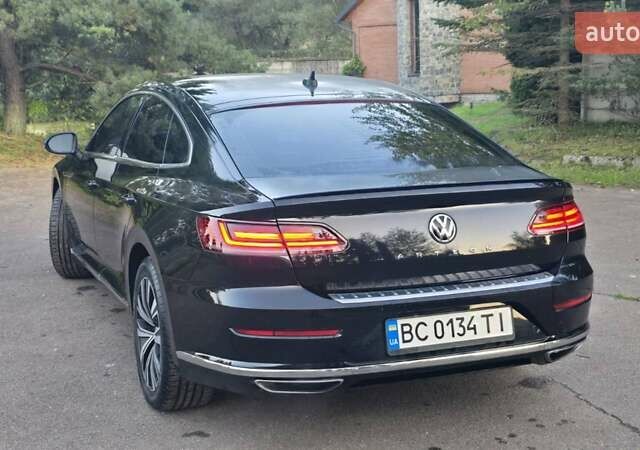 Черный Фольксваген Arteon, объемом двигателя 2 л и пробегом 127 тыс. км за 27999 $, фото 14 на Automoto.ua