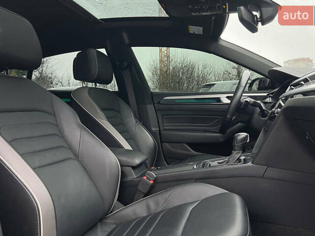 Черный Фольксваген Arteon, объемом двигателя 2 л и пробегом 22 тыс. км за 28800 $, фото 11 на Automoto.ua