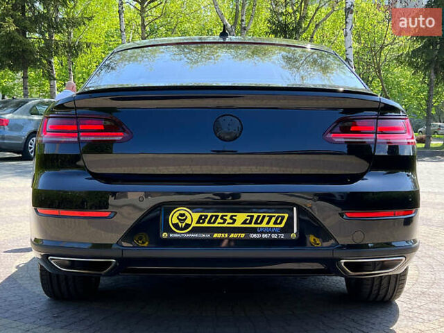 Черный Фольксваген Arteon, объемом двигателя 2 л и пробегом 22 тыс. км за 26800 $, фото 5 на Automoto.ua