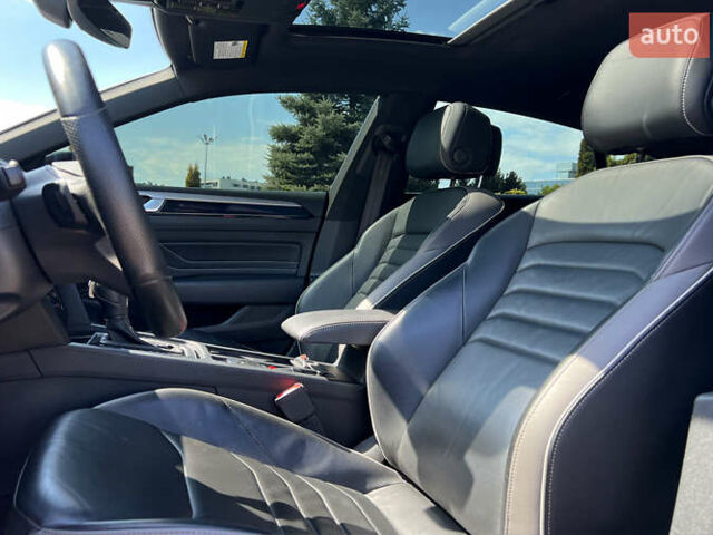 Черный Фольксваген Arteon, объемом двигателя 2 л и пробегом 22 тыс. км за 26800 $, фото 14 на Automoto.ua