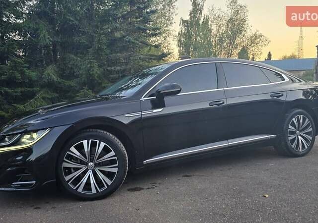 Черный Фольксваген Arteon, объемом двигателя 2 л и пробегом 120 тыс. км за 26900 $, фото 68 на Automoto.ua