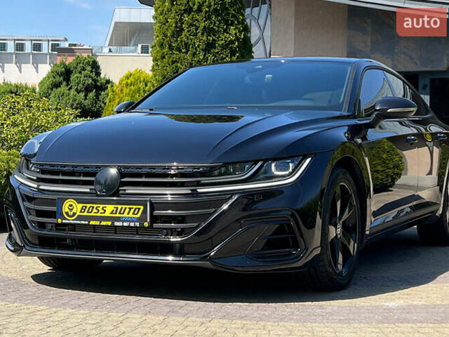 Черный Фольксваген Arteon, объемом двигателя 2 л и пробегом 22 тыс. км за 26800 $, фото 2 на Automoto.ua