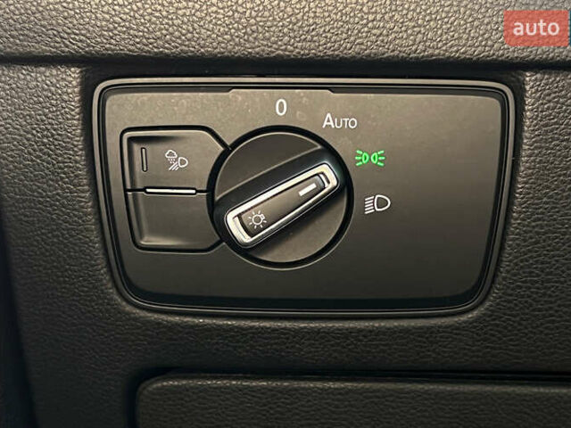Черный Фольксваген Arteon, объемом двигателя 2 л и пробегом 22 тыс. км за 26800 $, фото 16 на Automoto.ua