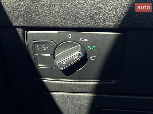 Черный Фольксваген Arteon, объемом двигателя 2 л и пробегом 22 тыс. км за 26800 $, фото 17 на Automoto.ua