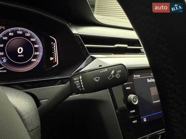 Фольксваген Arteon 2020 в Киеве на Automoto.ua Черный Фольксваген Arteon, объемом двигателя 1.98 л и пробегом 91 тыс. км за 31990 $, фото 17 на Automoto.ua