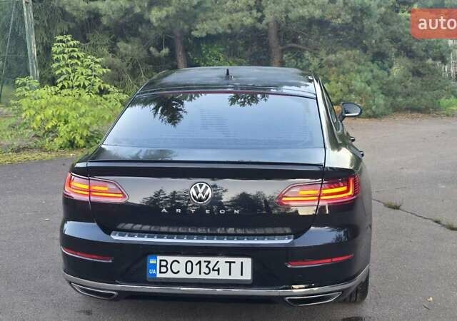 Черный Фольксваген Arteon, объемом двигателя 2 л и пробегом 127 тыс. км за 27999 $, фото 23 на Automoto.ua