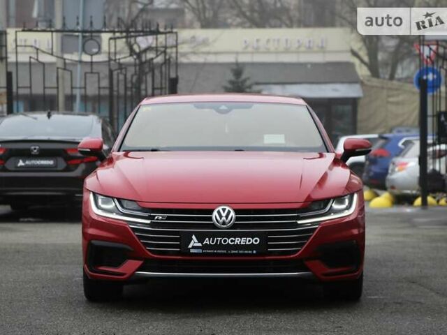 Червоний Фольксваген Arteon, об'ємом двигуна 2 л та пробігом 103 тис. км за 28900 $, фото 1 на Automoto.ua