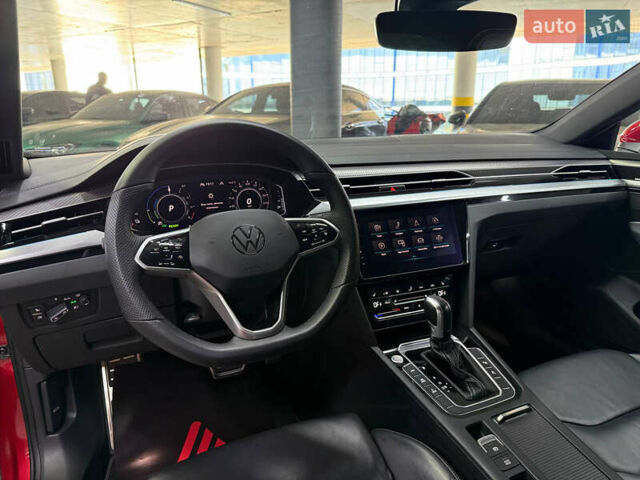 Червоний Фольксваген Arteon, об'ємом двигуна 1.4 л та пробігом 63 тис. км за 35000 $, фото 5 на Automoto.ua