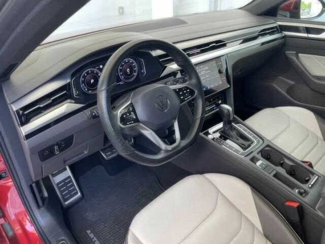 Красный Фольксваген Arteon, объемом двигателя 2 л и пробегом 29 тыс. км за 21500 $, фото 6 на Automoto.ua