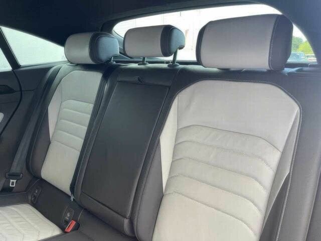 Красный Фольксваген Arteon, объемом двигателя 2 л и пробегом 29 тыс. км за 21500 $, фото 10 на Automoto.ua