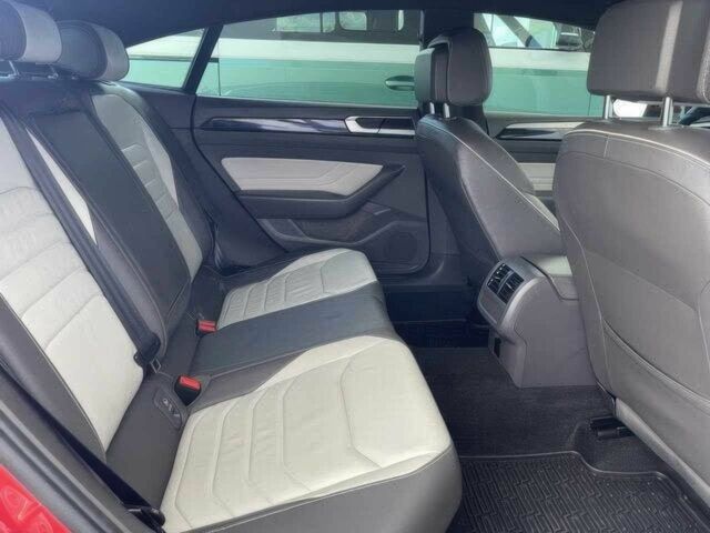 Красный Фольксваген Arteon, объемом двигателя 2 л и пробегом 29 тыс. км за 21500 $, фото 9 на Automoto.ua