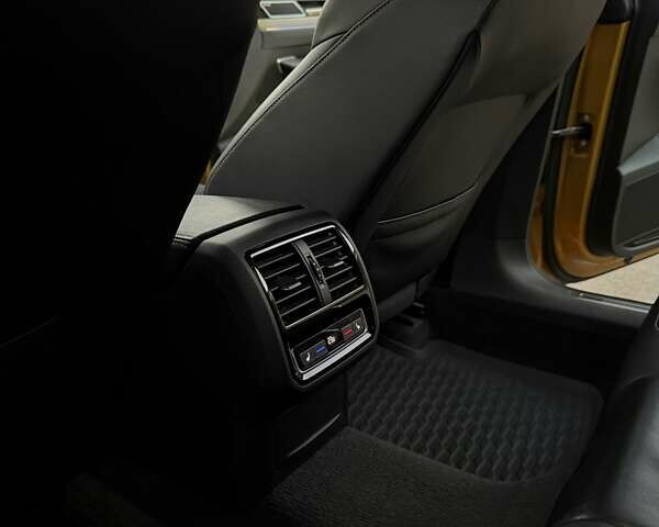 Фольксваген Arteon, объемом двигателя 2 л и пробегом 220 тыс. км за 25600 $, фото 20 на Automoto.ua
