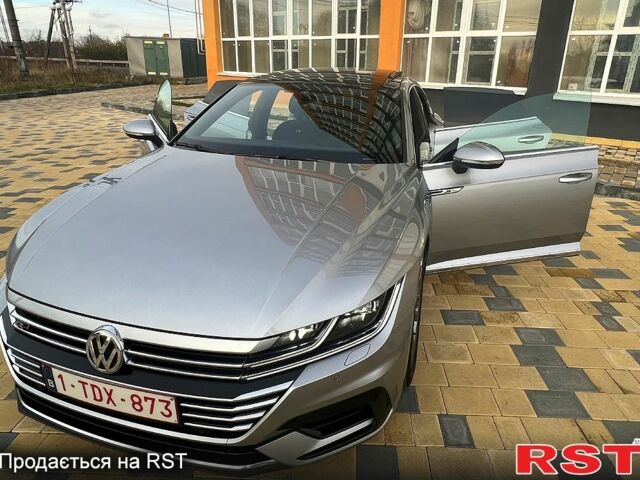 Фольксваген Arteon, об'ємом двигуна 2 л та пробігом 145 тис. км за 28300 $, фото 4 на Automoto.ua