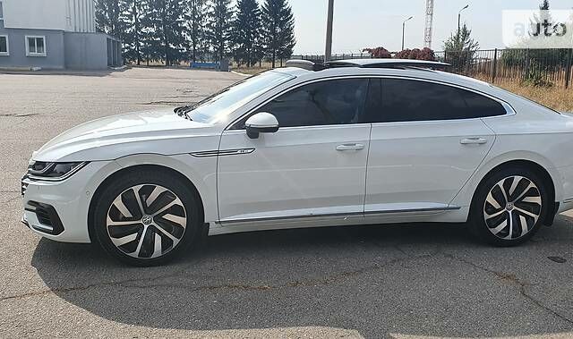 Фольксваген Arteon, объемом двигателя 1.98 л и пробегом 150 тыс. км за 31500 $, фото 14 на Automoto.ua