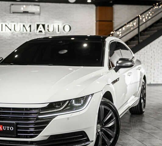 Фольксваген Arteon, объемом двигателя 2 л и пробегом 63 тыс. км за 29900 $, фото 16 на Automoto.ua
