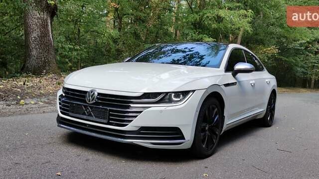 Фольксваген Arteon, объемом двигателя 2 л и пробегом 141 тыс. км за 28500 $, фото 7 на Automoto.ua