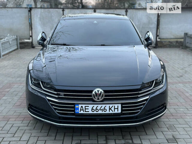 Фольксваген Arteon, объемом двигателя 2 л и пробегом 128 тыс. км за 35300 $, фото 1 на Automoto.ua