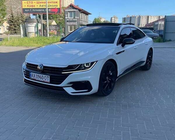 Фольксваген Arteon, об'ємом двигуна 2 л та пробігом 94 тис. км за 29800 $, фото 8 на Automoto.ua