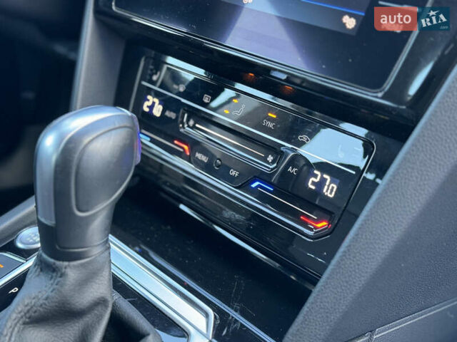 Фольксваген Arteon, объемом двигателя 1.98 л и пробегом 29 тыс. км за 34500 $, фото 27 на Automoto.ua