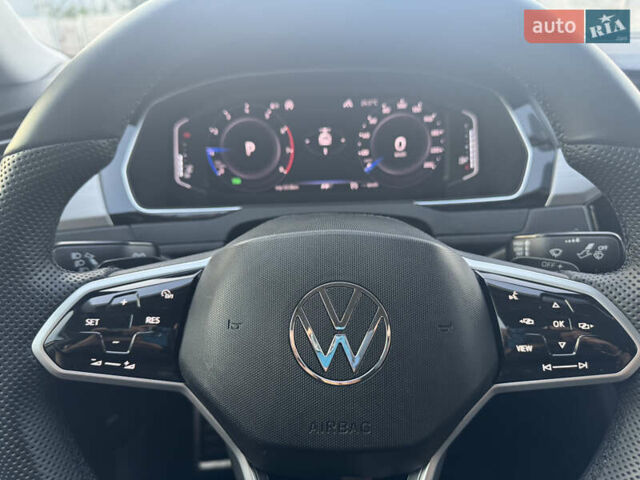 Фольксваген Arteon, объемом двигателя 1.98 л и пробегом 126 тыс. км за 23500 $, фото 14 на Automoto.ua
