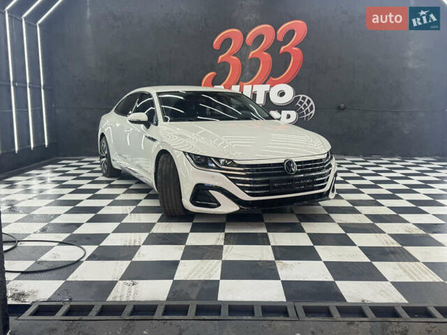 Фольксваген Arteon, объемом двигателя 1.98 л и пробегом 126 тыс. км за 23500 $, фото 30 на Automoto.ua