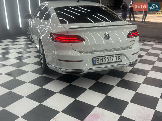 Фольксваген Arteon, объемом двигателя 1.98 л и пробегом 126 тыс. км за 23500 $, фото 31 на Automoto.ua