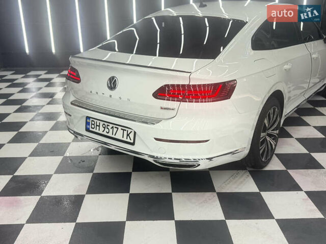 Фольксваген Arteon, объемом двигателя 1.98 л и пробегом 126 тыс. км за 23500 $, фото 10 на Automoto.ua
