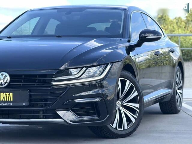 Фольксваген Arteon, объемом двигателя 2 л и пробегом 113 тыс. км за 23900 $, фото 1 на Automoto.ua