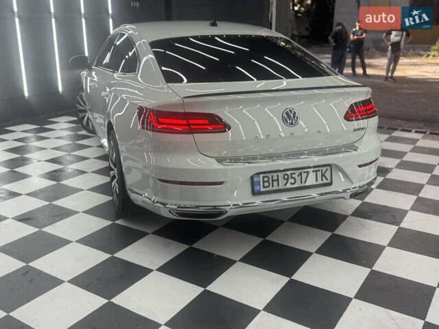 Фольксваген Arteon, объемом двигателя 1.98 л и пробегом 126 тыс. км за 23500 $, фото 32 на Automoto.ua