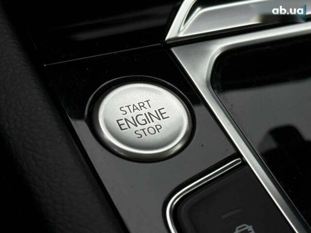 Фольксваген Arteon, объемом двигателя 2 л и пробегом 50 тыс. км за 33000 $, фото 24 на Automoto.ua