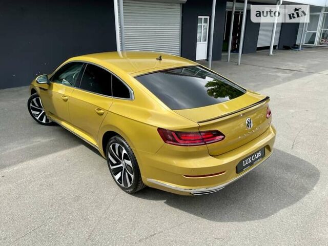 Желтый Фольксваген Arteon, объемом двигателя 1.98 л и пробегом 57 тыс. км за 29500 $, фото 33 на Automoto.ua