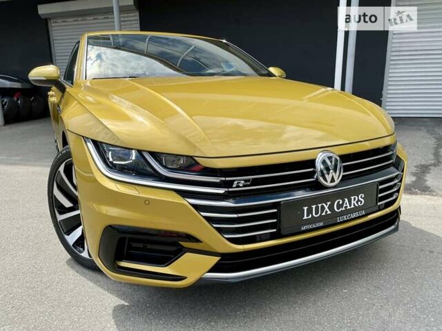 Желтый Фольксваген Arteon, объемом двигателя 1.98 л и пробегом 57 тыс. км за 29900 $, фото 22 на Automoto.ua