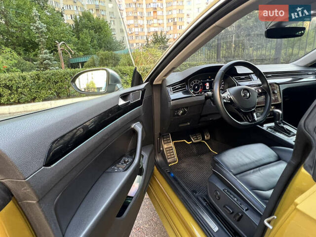 Желтый Фольксваген Arteon, объемом двигателя 1.98 л и пробегом 160 тыс. км за 27500 $, фото 12 на Automoto.ua