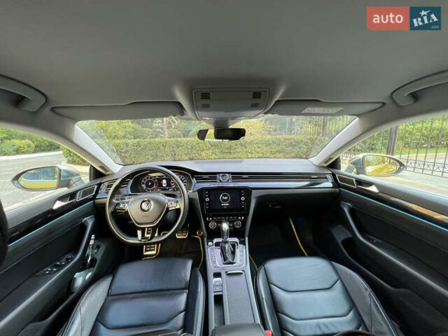 Желтый Фольксваген Arteon, объемом двигателя 1.98 л и пробегом 160 тыс. км за 27500 $, фото 20 на Automoto.ua