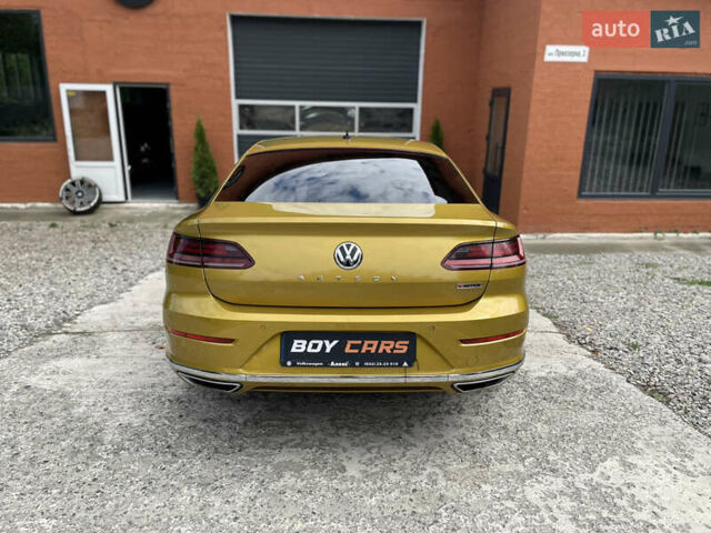 Жовтий Фольксваген Arteon, об'ємом двигуна 1.98 л та пробігом 182 тис. км за 24999 $, фото 4 на Automoto.ua